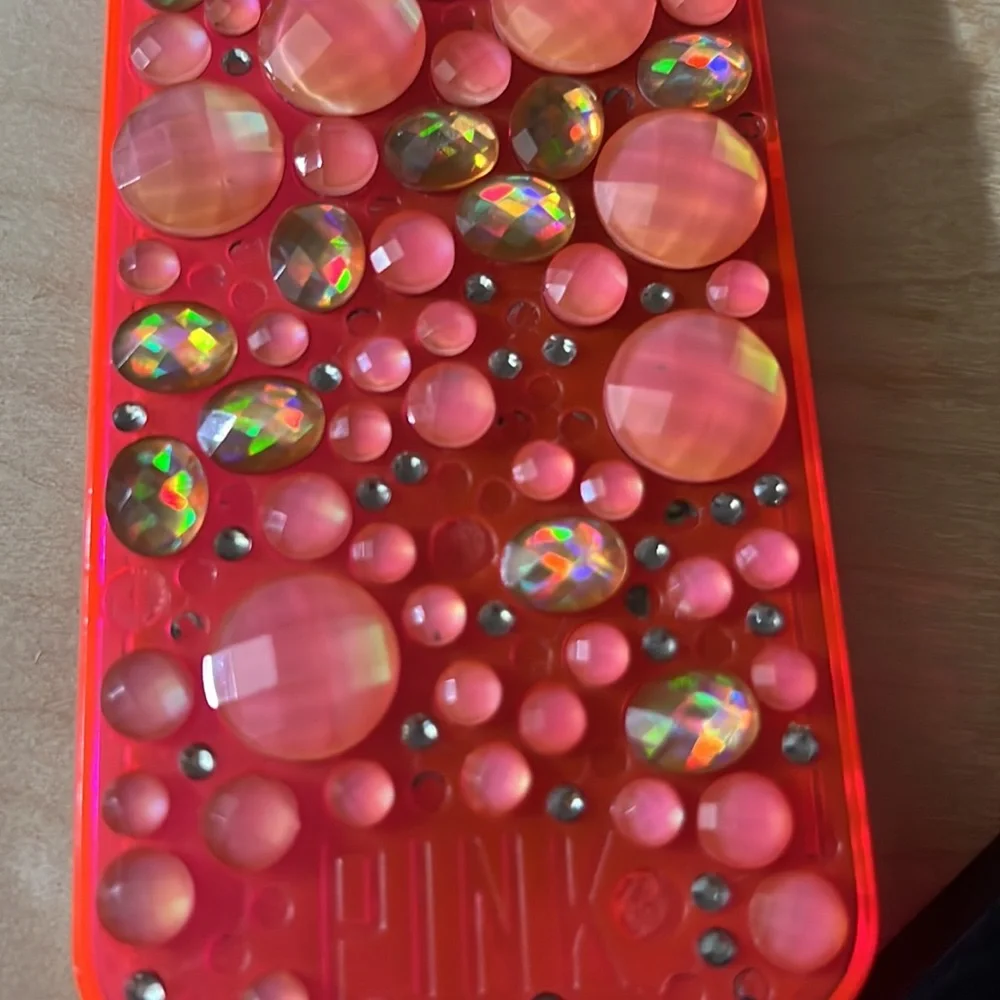 Old Apple Cell Phobe Cases